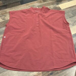 Figs Rafaela scrub top cherry medium EUC